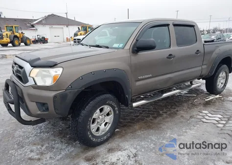 2013 Toyota Tacoma V6 from USA, damaged, VIN 5TFMU4FN6DX015079